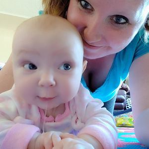 Meet your Posher, Becca
